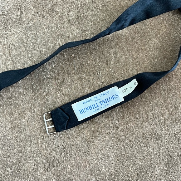 Dunhill Tailors Silk Butterfly Bow Tie - Picture 3 of 5